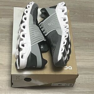 NWT On Cloud Swift Men’s Gray and White Running Shoes Sz 14 New With Box